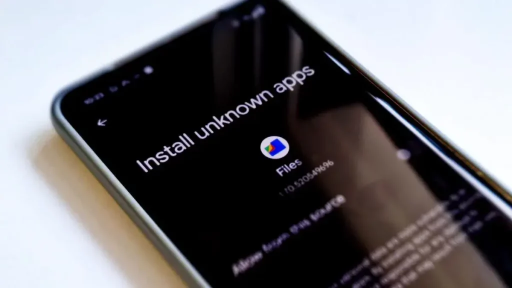 iOS 17 sideloading rumores increase