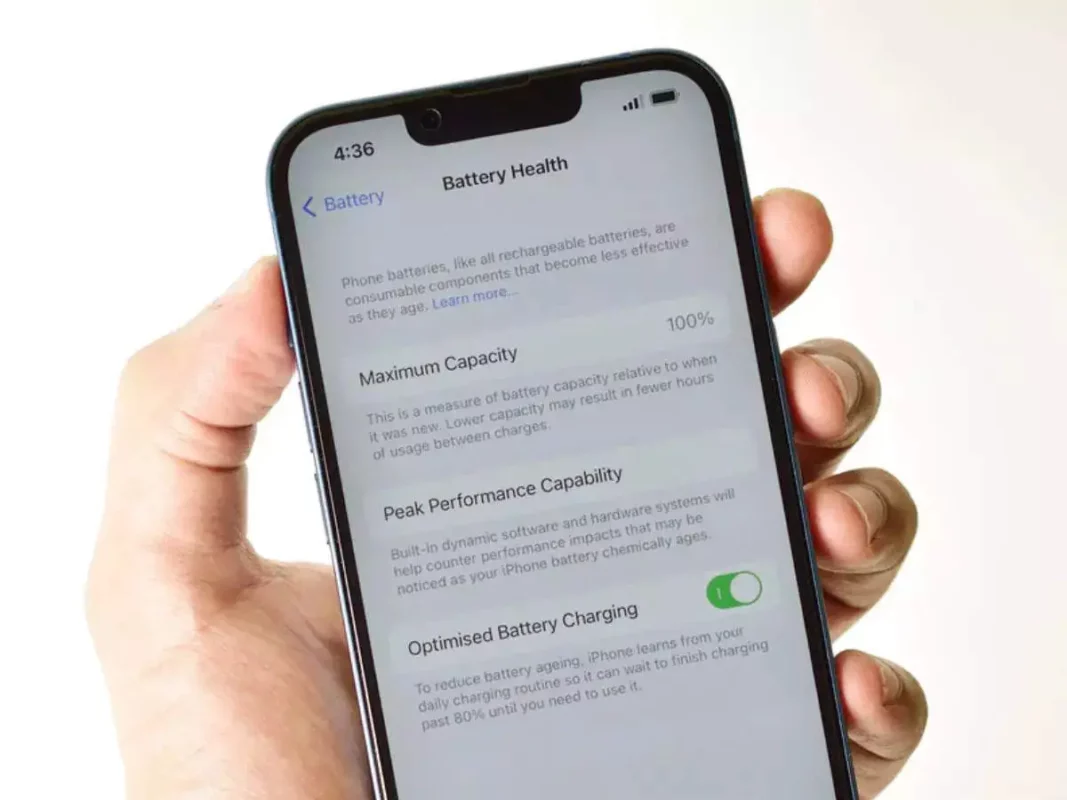 Health battery level in iPhone