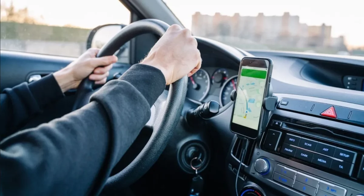 apps sell driving data