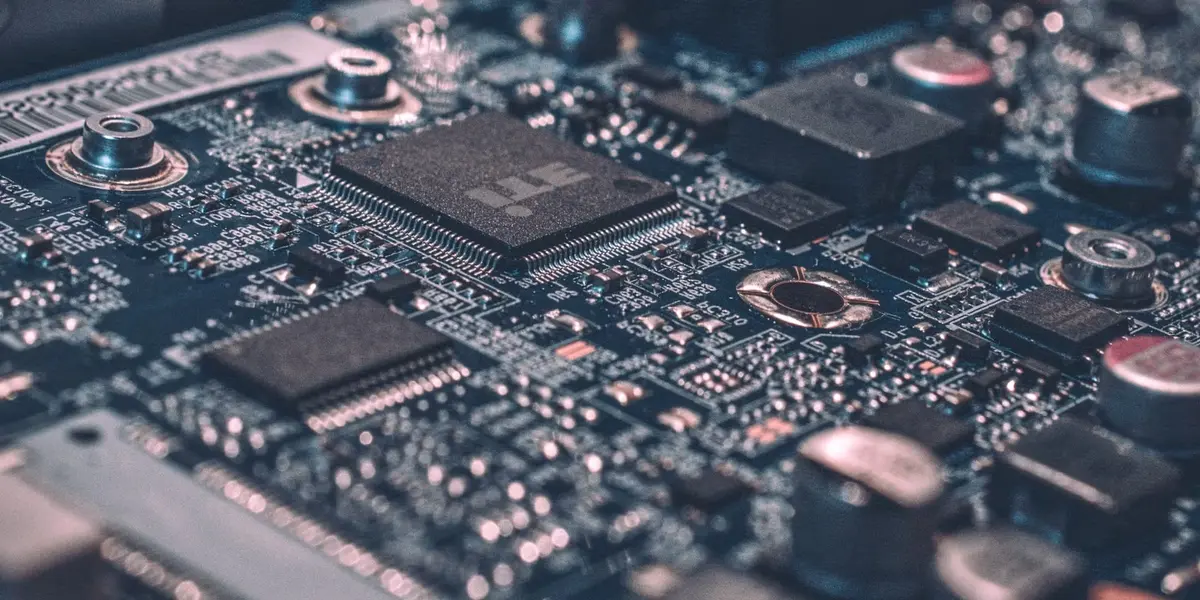 ARM architecture vs. 86x64 processors