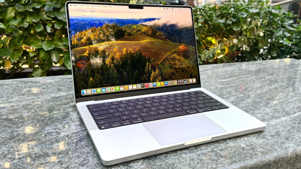 The MacBook Pro M5 design