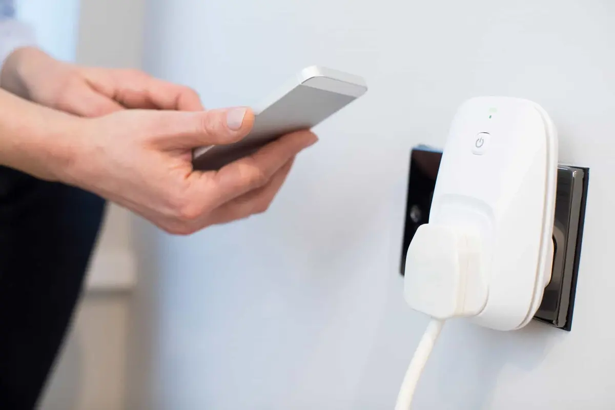 Smart plugs settings and features