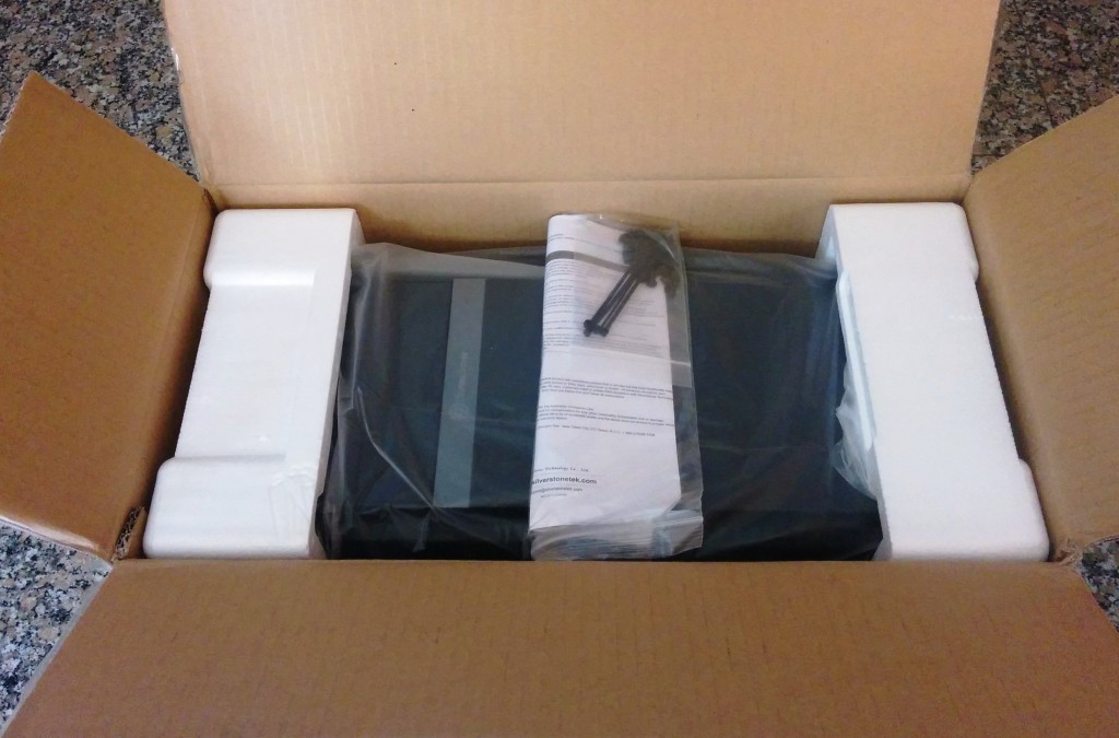 SilverStone-PS11B-Q-5