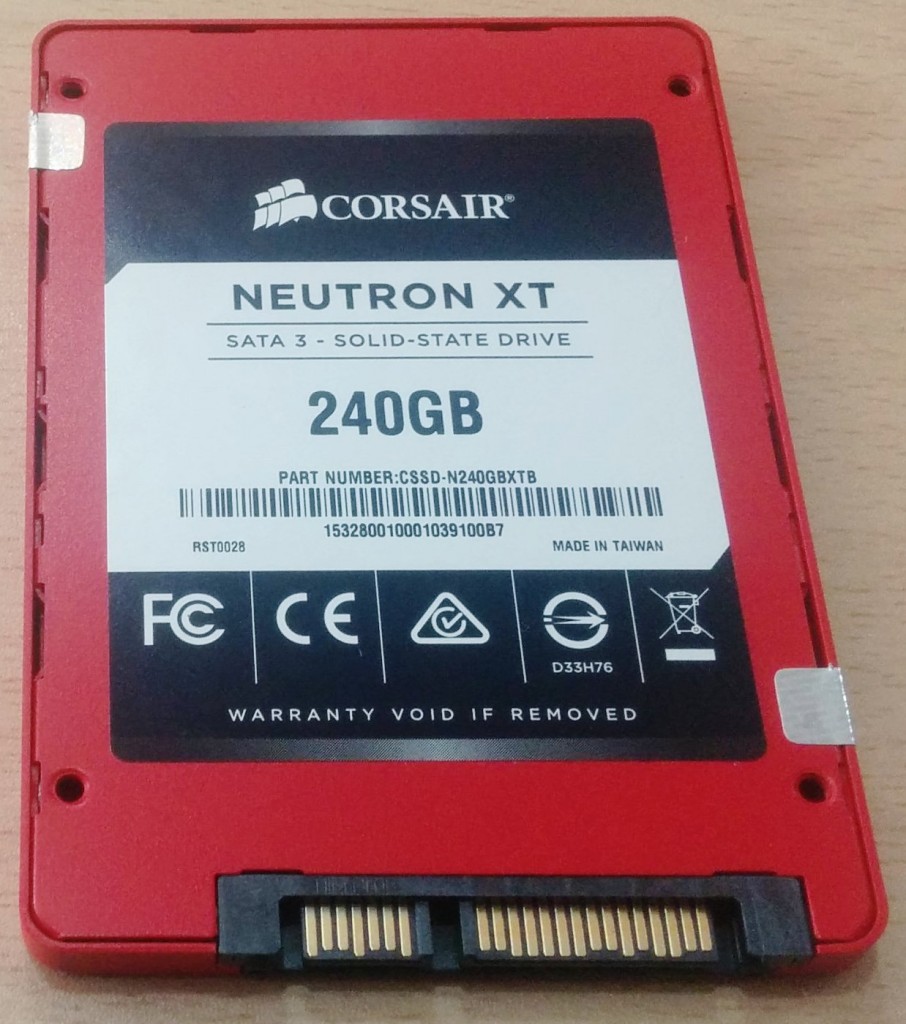Corsair-Neutron-XT-240gb-7