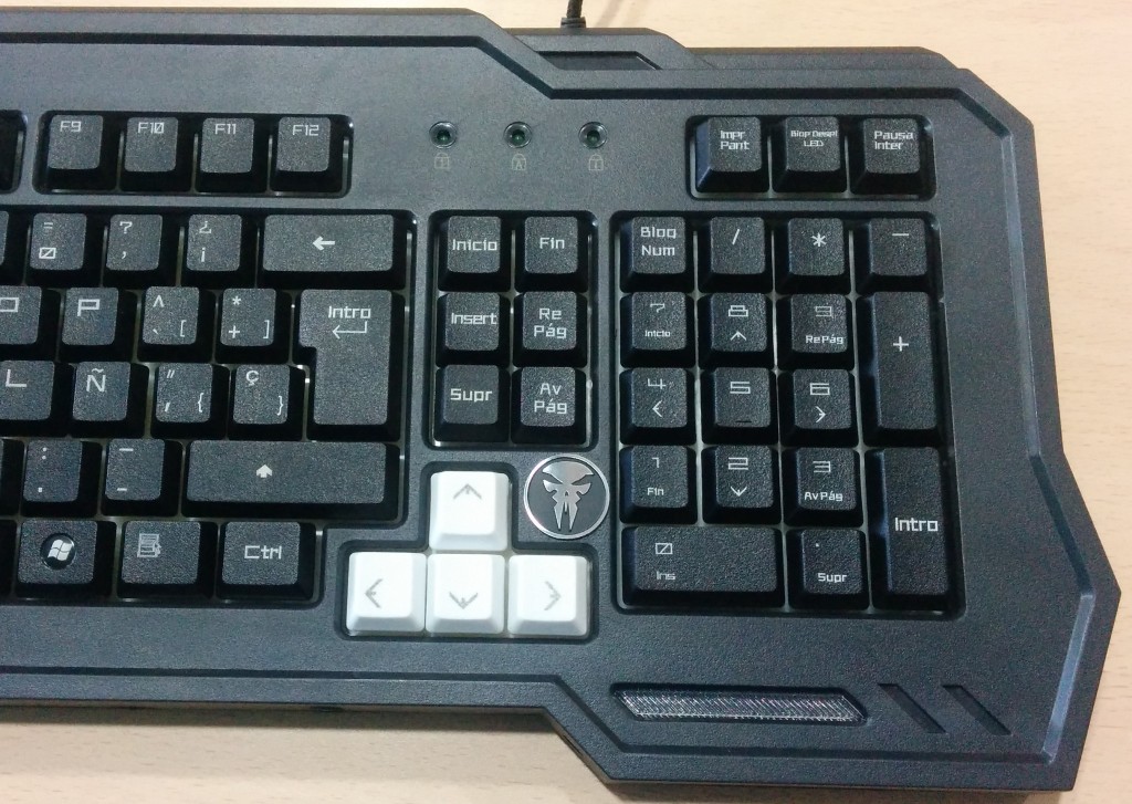 mars-gaming-hades-mkha1-9