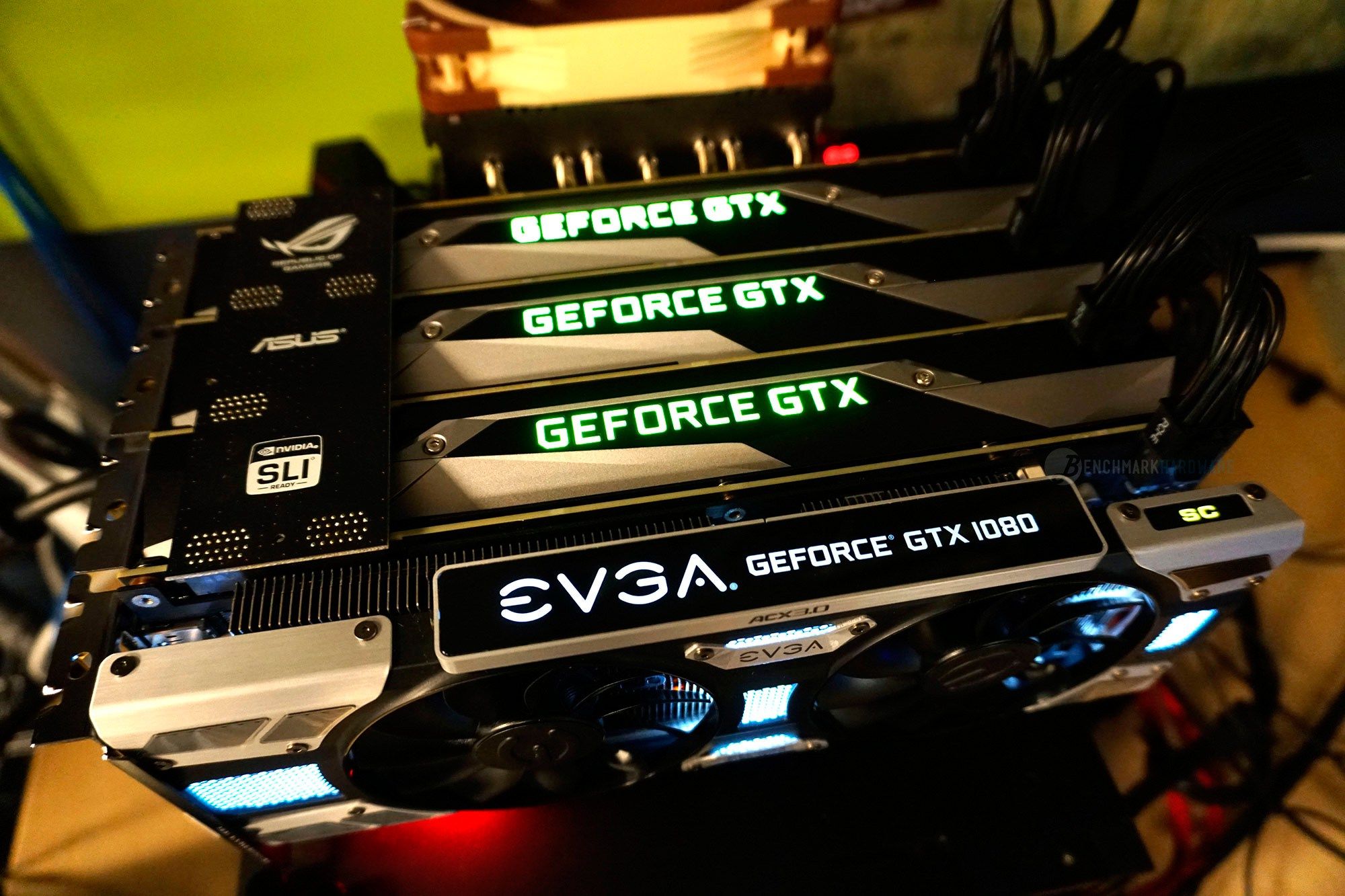 NVIDIA soporte triple y cuádruple SLI GTX 1070 y GTX 1080