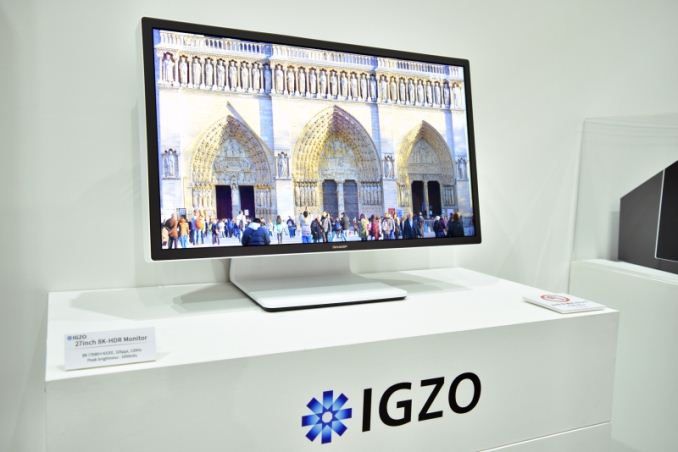 Sharp IGZO HDR de 27 pulgadas 8K