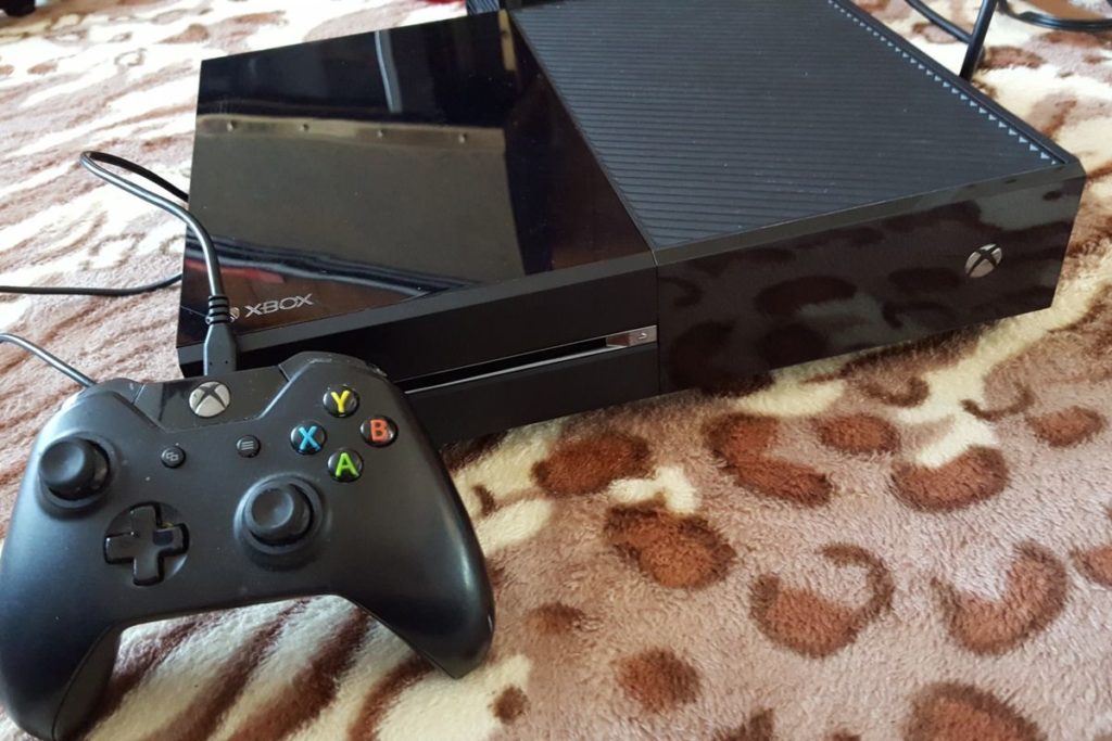 Solucionar errores sistema E101 E102 Xbox One 3