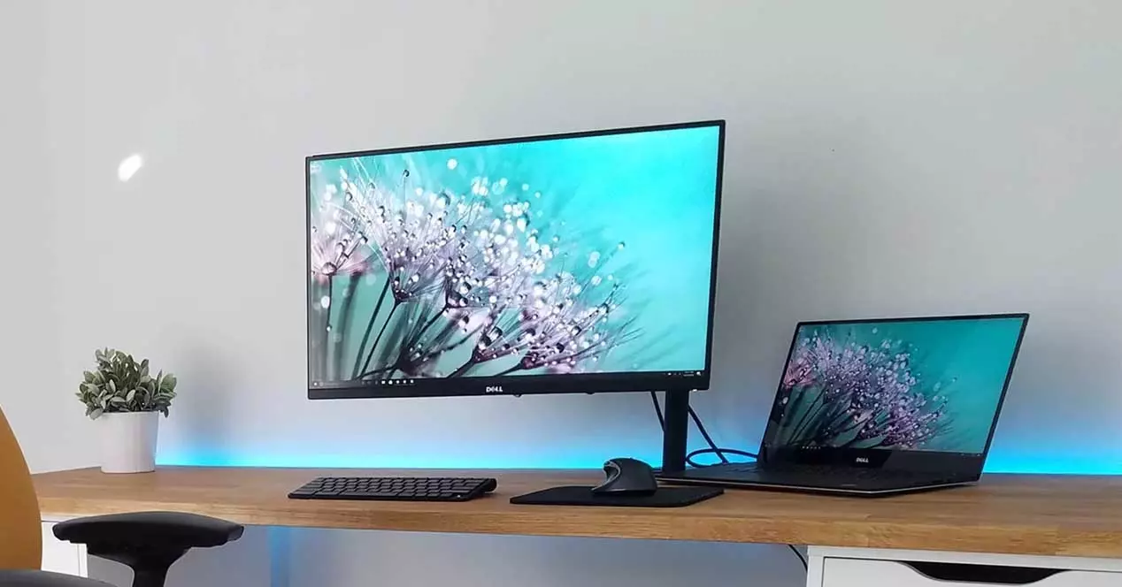 Solución: El monitor de mi PC se apaga al azar