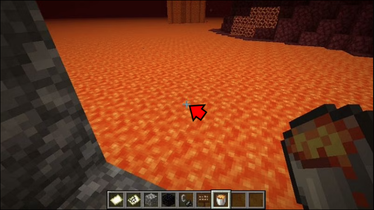 Buscar lava para crear un portal del Nether en Minecraft