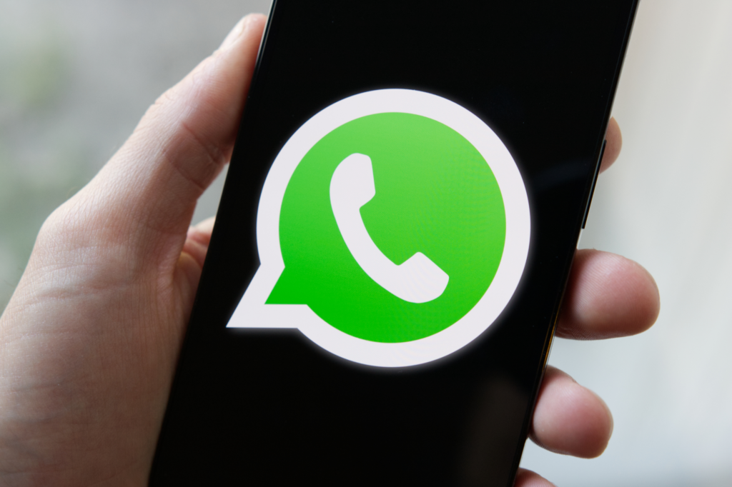 Se añaden efectos de realidad aumentada y función de escanear de documentos en WhatsApp para iOS