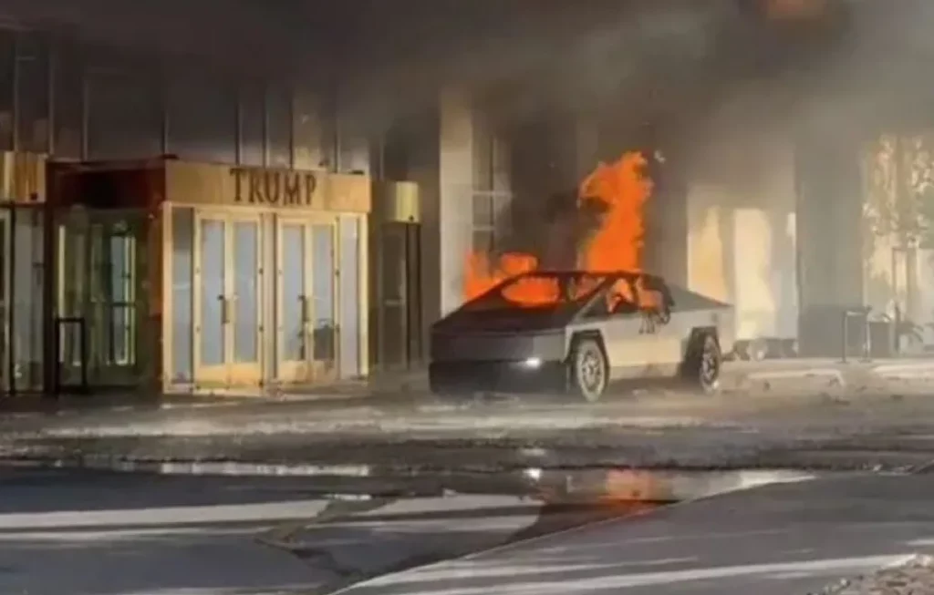 Lo que sabemos de la explosión de un Tesla Cybertruck frente al Trump International Hotel de Las Vegas