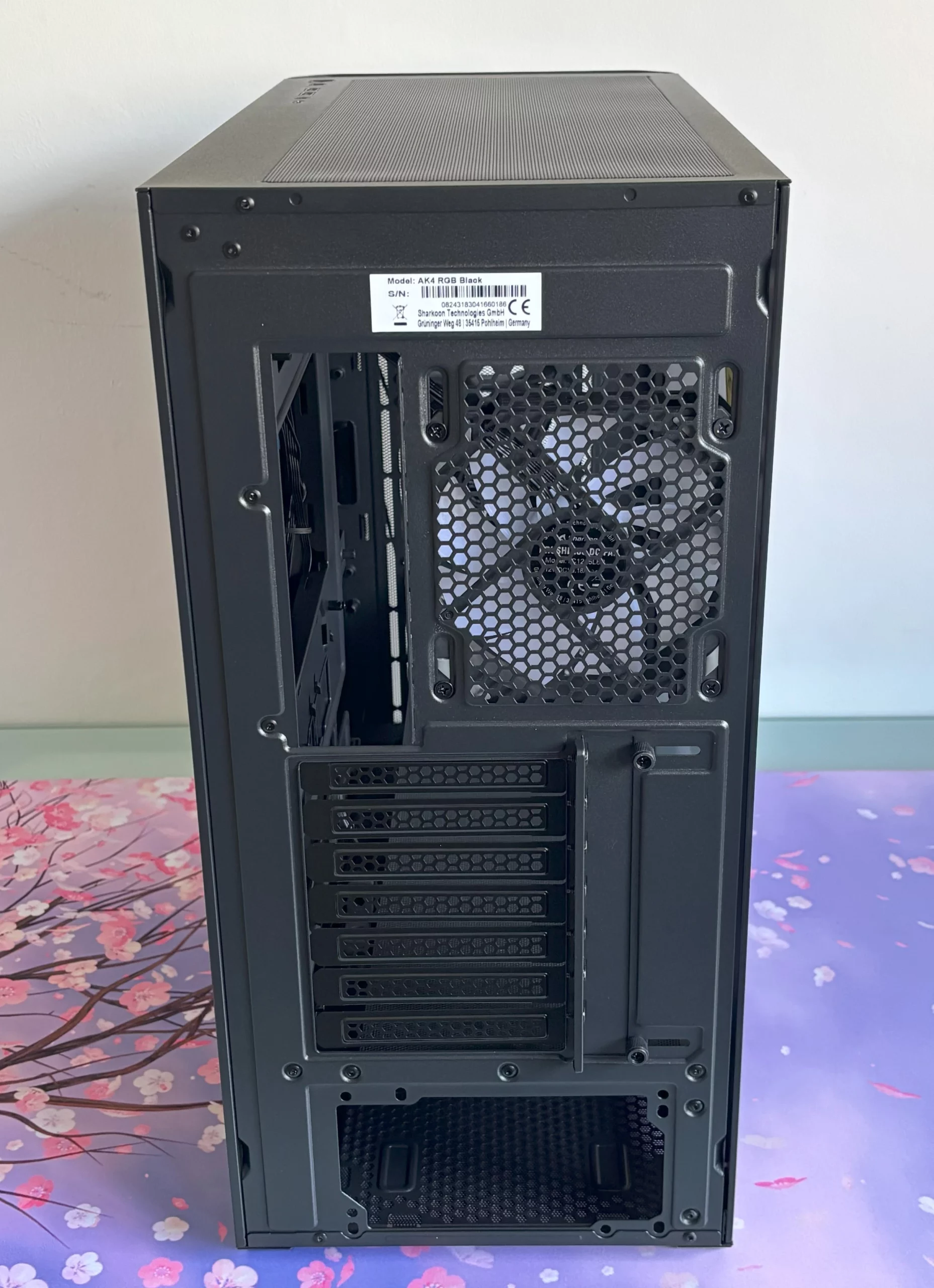 carcasa pc Sharkoon AK4W RGB Strip