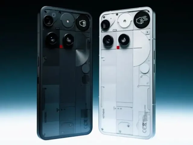 Nothing estrena su móvil Phone (3) con pantalla trasera y los auriculares Headphone (1)