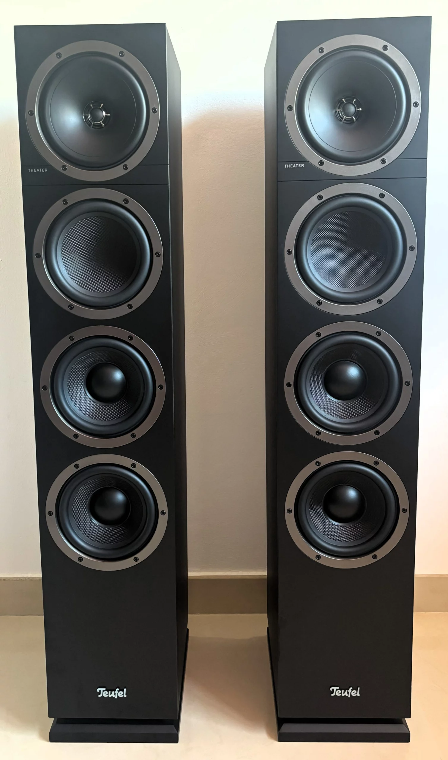 Altavoces de torre Teufel Theater 500